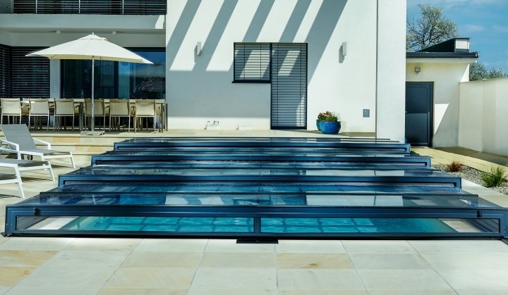 Poolüberdachung